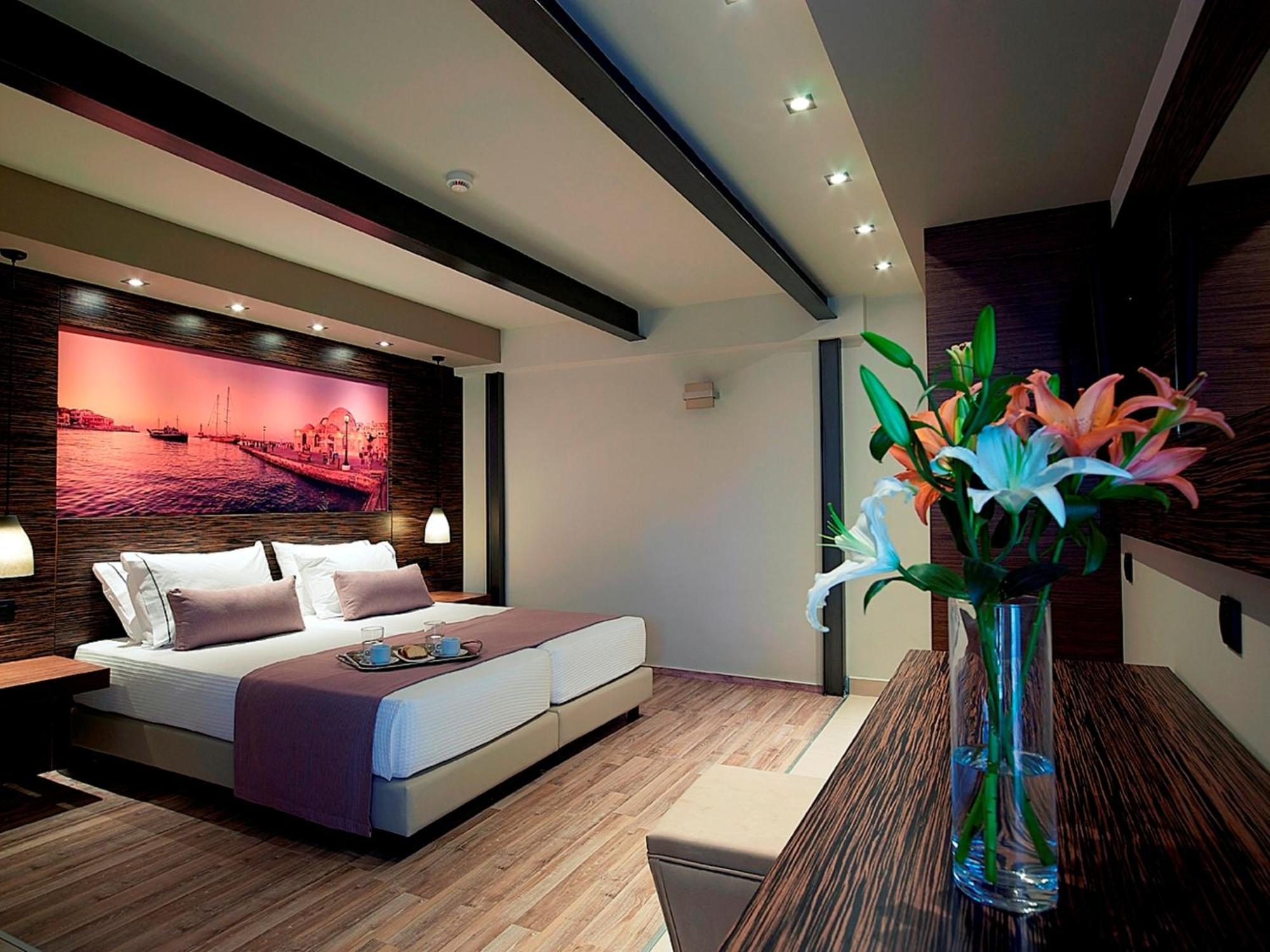 Elotis Suites (Adults Only) Agia Marina Oda fotoğraf